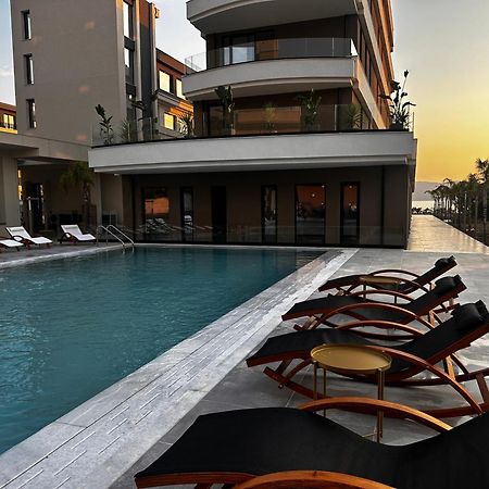 A&G Hotel Radhime Bagian luar foto